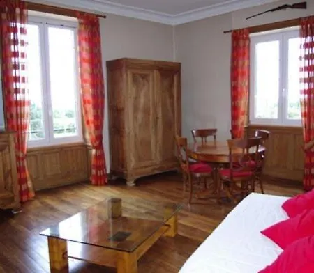 Chateau Du Perray * Saint-Mars-du-Désert