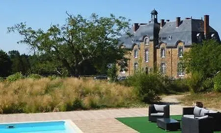 Chateau Du Perray بيت للعطل